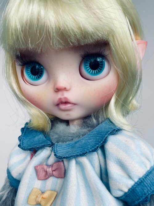 Doll "Zoe and Her Pet Fish” - Image 3