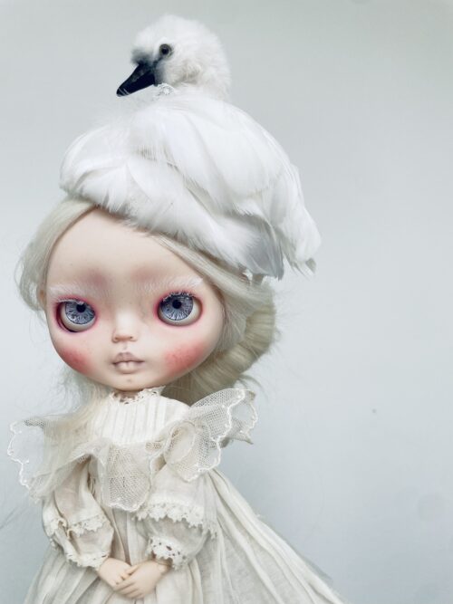 Doll "Elara” - Image 9