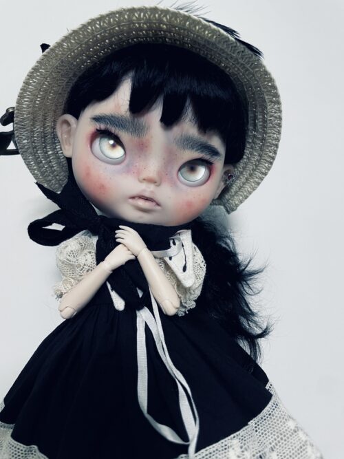 Doll "Chloe” The Vampire - Image 7