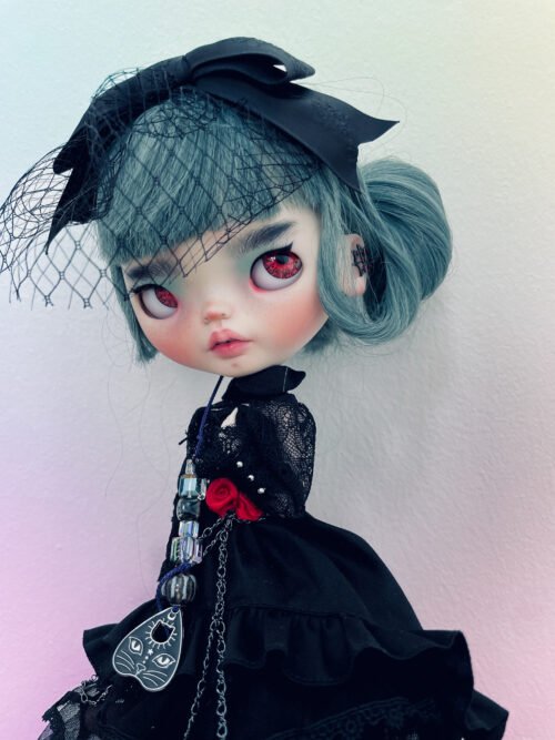 Doll "Silent Lucretia” - Image 17