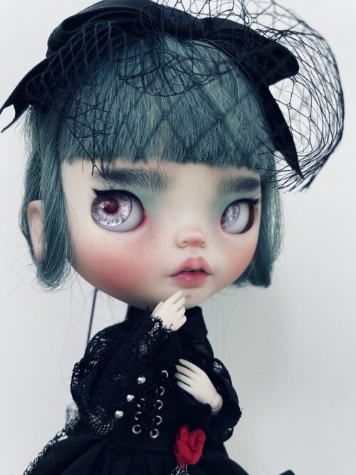 Doll "Silent Lucretia” - Image 15